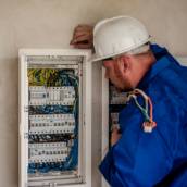  Instalação e manutenção elétrica em Bauru