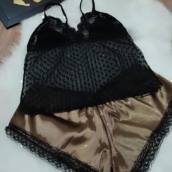 Lingerie preta e bege em Bauru