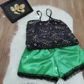 Pijama estampado com short verde em Bauru