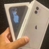 Iphone 11 128 giga $4300