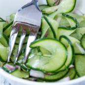 21. SALADA PICLES