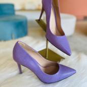 Scarpin Couro Croco Lavanda
