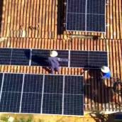 Instalação de placa solar fotovoltaica