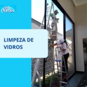 Limpeza de vidro