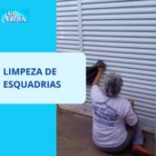 Limpeza de esquadrias