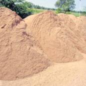 Areia fina, média e grossa