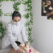 Massagem com Pindas Chinesas