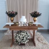 Decoração para a mesa do bolo de casamento - Bauru