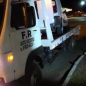 Reboque de veículos