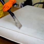 Lavagem de cama a seco em Bauru