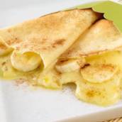 CONE DE MUÇARELA, BANANA E CANELA