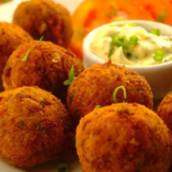 Bolinho de salmão (10 unidades)