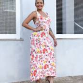 Vestido Longo com estampa de flores em Bauru