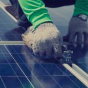 Manutenção de placas fotovoltaicas para energia solar