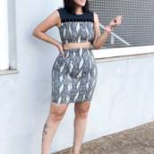 Conjunto de Cropped e Saia