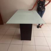Tampo de mesa personalizado em vidro