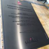 Placas de inauguração de monumentos e prédios em Bauru