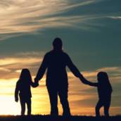 Acabamento e revestimento de ceramica, granito, porcelanato para túmulo 