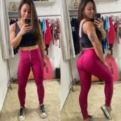 Calça legging com zíper na frente
