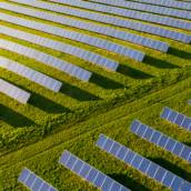 Usina Solar: Energia Limpa e Economia em Grande Escala em Montes Claros