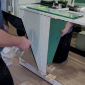 Instalação e manutenção de vidro