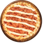 Pizza de calabresa com queijo