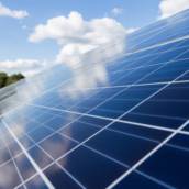 Manutenção de sistema solar 