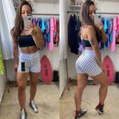 Shorts branco com poá