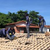 Limpeza de placa solar