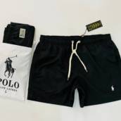 Bermuda e Camiseta 