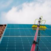  Limpeza de Placa Solar – Maximização da Eficiência – Diamantina/MG