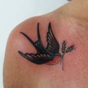Tatuagem no ombro em Bauru