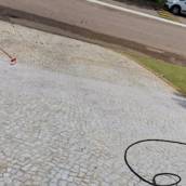 Limpeza de pedras portuguesas