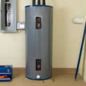 Instalação e manutenção de aquecedor de água á gás
