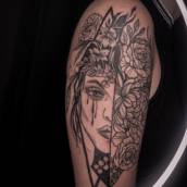 Tatuagem Floral em Bauru