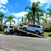 Reboque de veículos automotores em Indaiatuba, SP