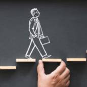 Treinamento & Desenvolvimento - Trilhas de Carreira e Desenvolvimento