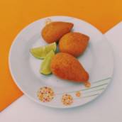 Salgados de frutos-do-mar