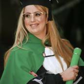 Locação de becas para formandos 