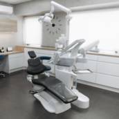 Reparos em equipamentos odontológicos