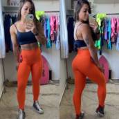 Calça Leggin vermelha em Bauru