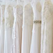 Lavagem de vestido de noiva 