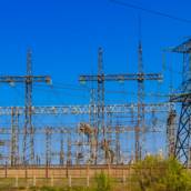 Correção de fator de potência para redução de faturamento