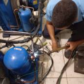 Serviço de manutenção em refrigeração