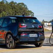 Carregador para veículos elétricos