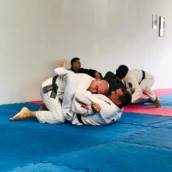 Aulas de JIU-JITSU