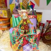 Bolo Decorativo para Festa Junina