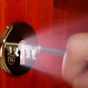 Troca de fechaduras residenciais e comércio