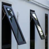 Janela em esquadria em São Gonçalo do Rio Abaixo