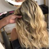 Cabelereira que faz mechas em Bauru